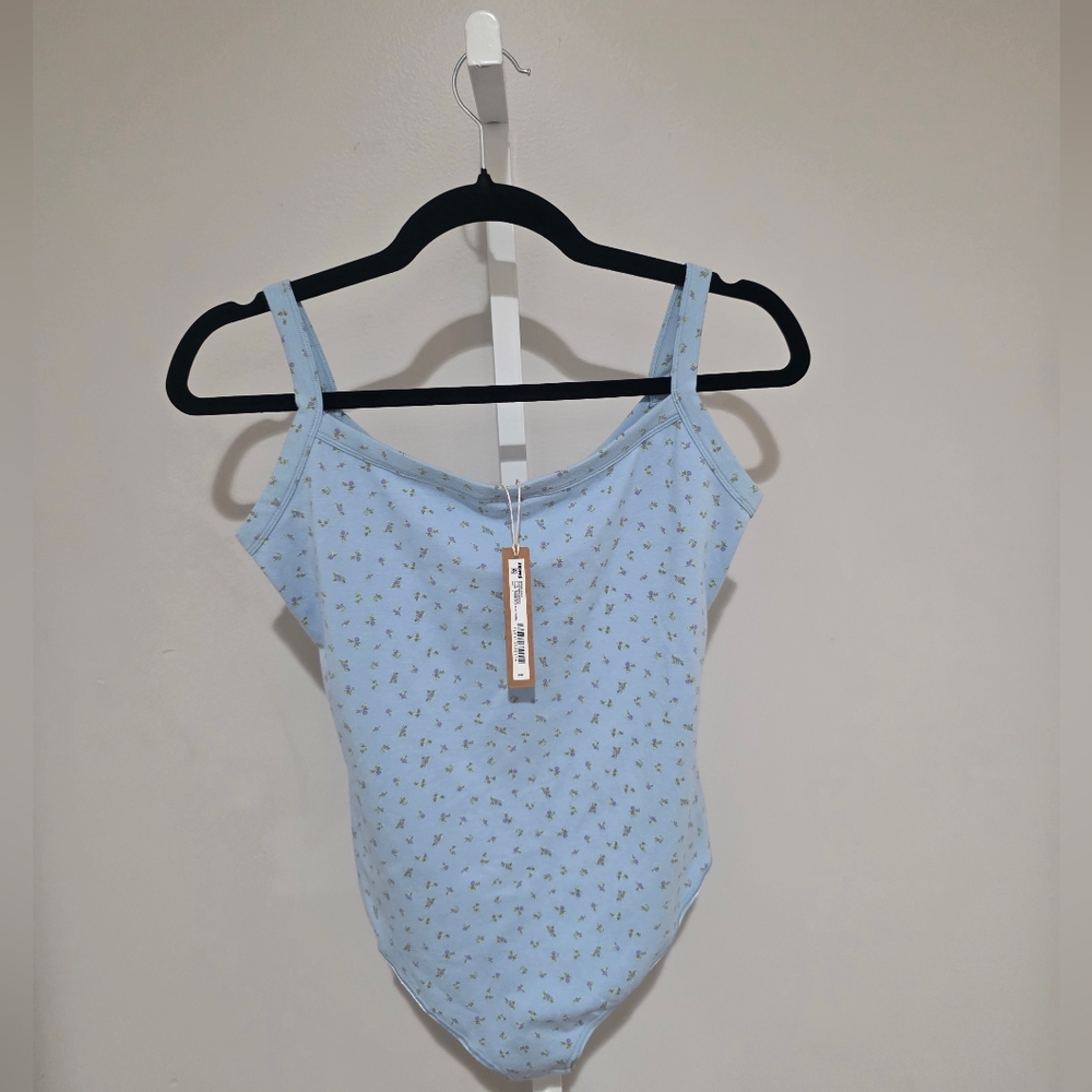 *NWT* SKIMS Womens Cotton Jersey Scoop Neck Bodysuit Powder Blue Floral